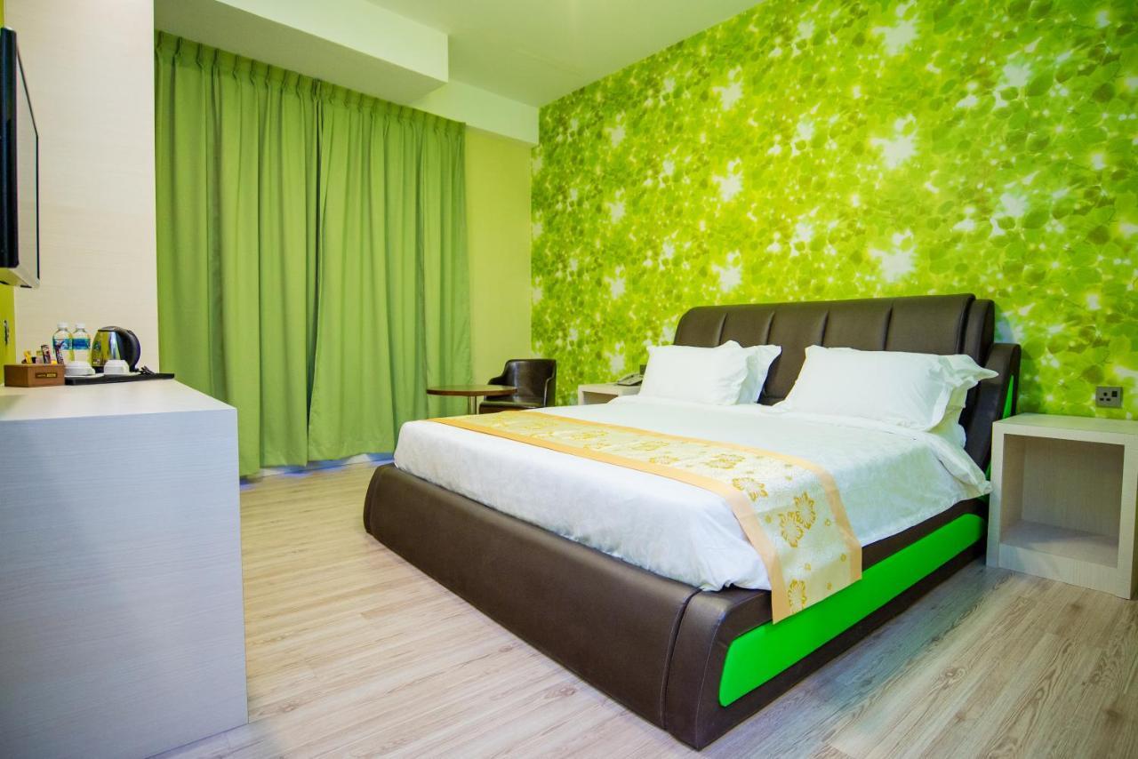 Hotel Tebrau Ct Джохор-Бару Экстерьер фото